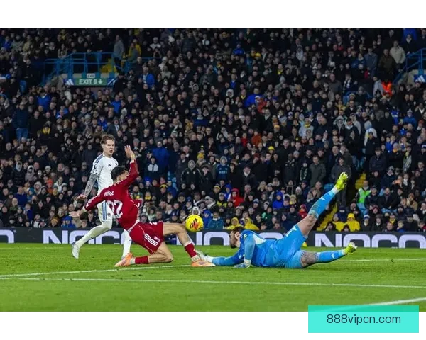 加克波拉起倒地科尔克茨利物浦将士赛后握手尽显体育精神温情一幕